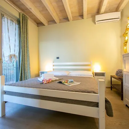 Dagnente Sleeps 11 Pool Air Con 빌라